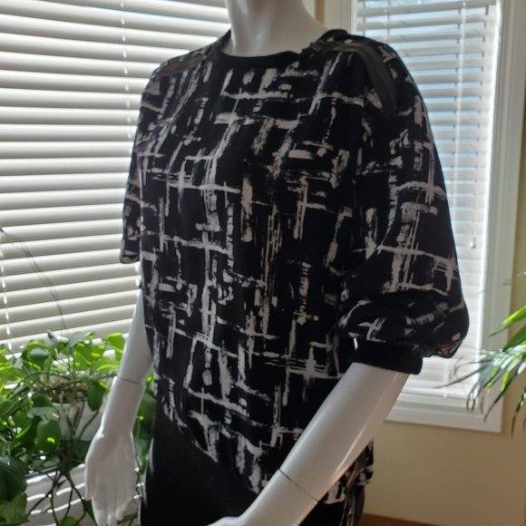 Kenneth Cole Reaction Top Plus Size - Picture 3 of 6